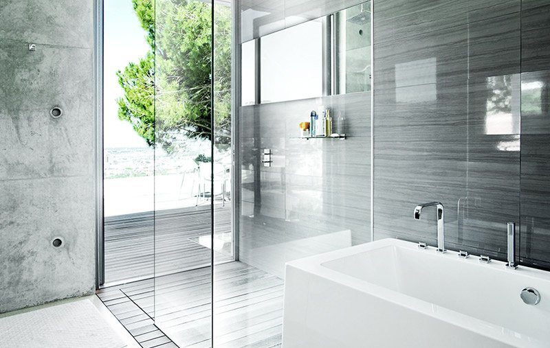 Duschväggar som rengör sig själva